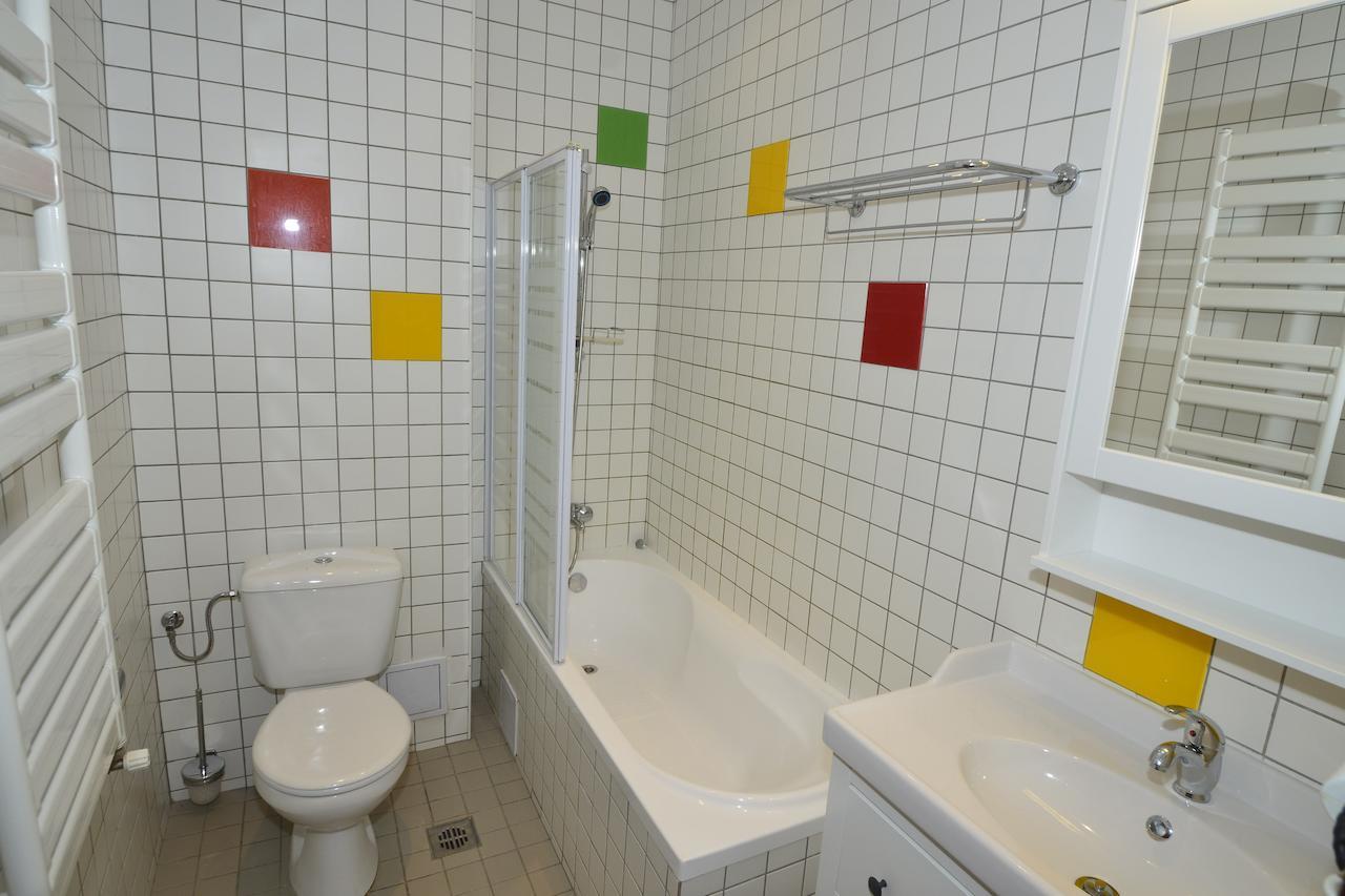 Apartament Balcescu 26 Bucureşti