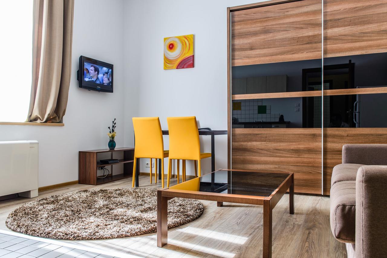 Apartament Balcescu 26 Bucureşti